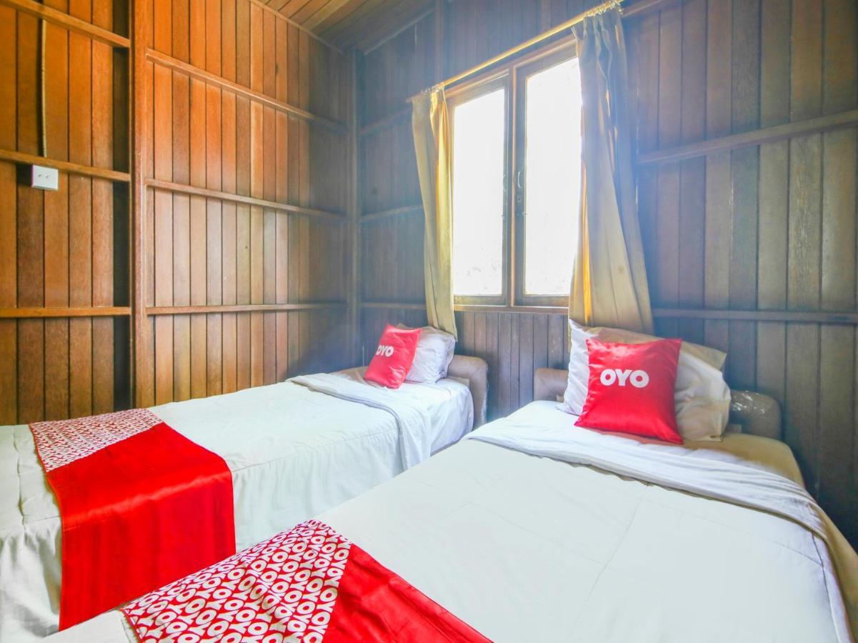 Oyo 3475 Villa Ex Mtq Pagaralam ภายนอก รูปภาพ